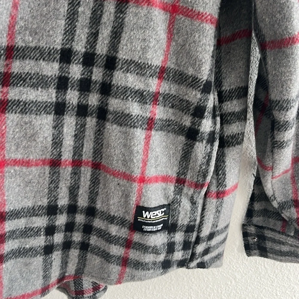 WESC Flannel Jacket Plaid Snap Buttons Size Large